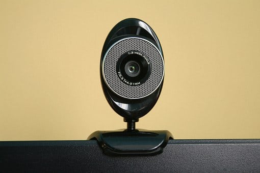 cc-mEATing: Webcams